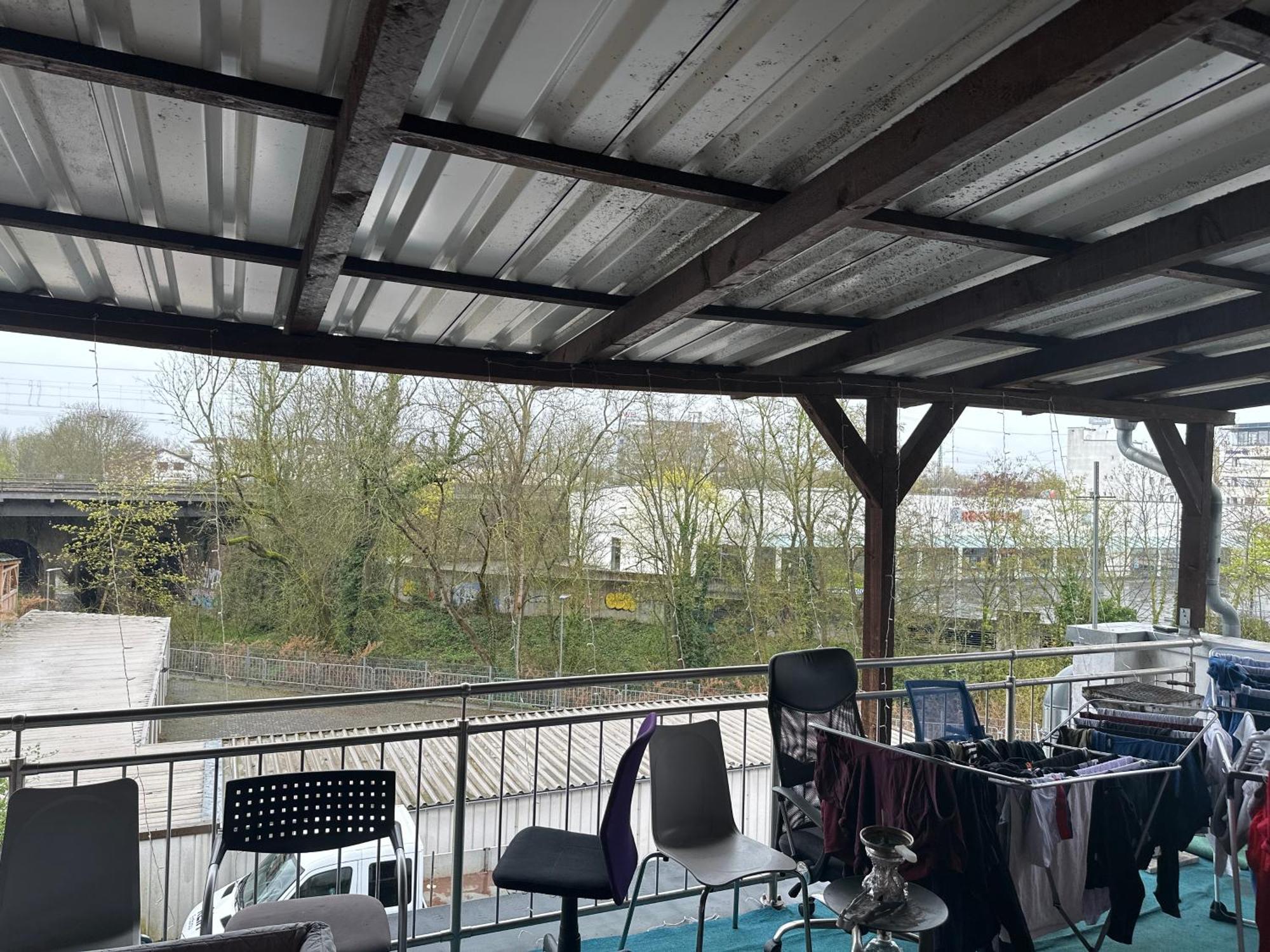 Schoenes Zimmer In Bahnhofsnaehe In Einer Wohnung Mit Grosser Terrasse Gießen Eksteriør bilde
