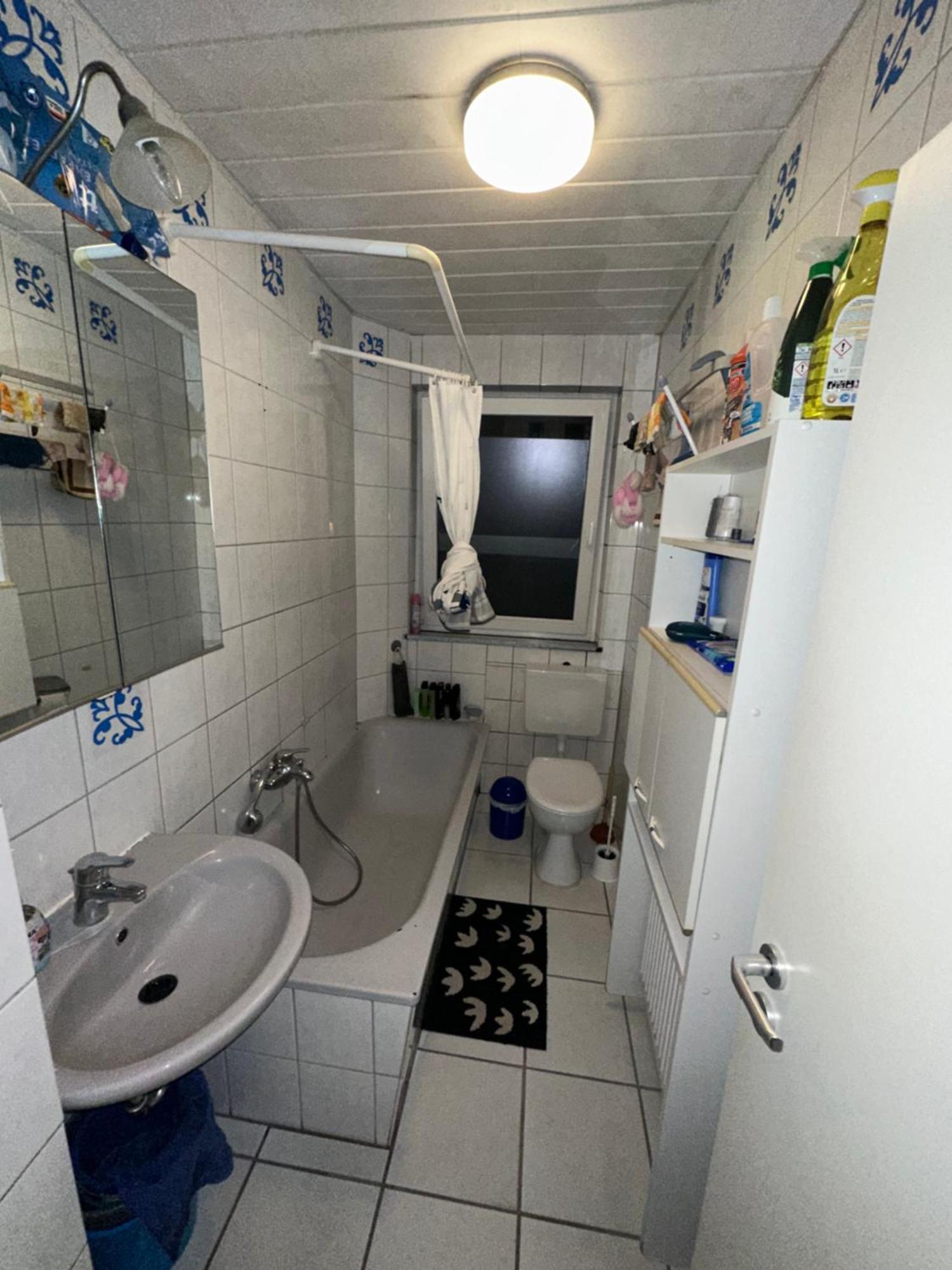 Schoenes Zimmer In Bahnhofsnaehe In Einer Wohnung Mit Grosser Terrasse Gießen Eksteriør bilde