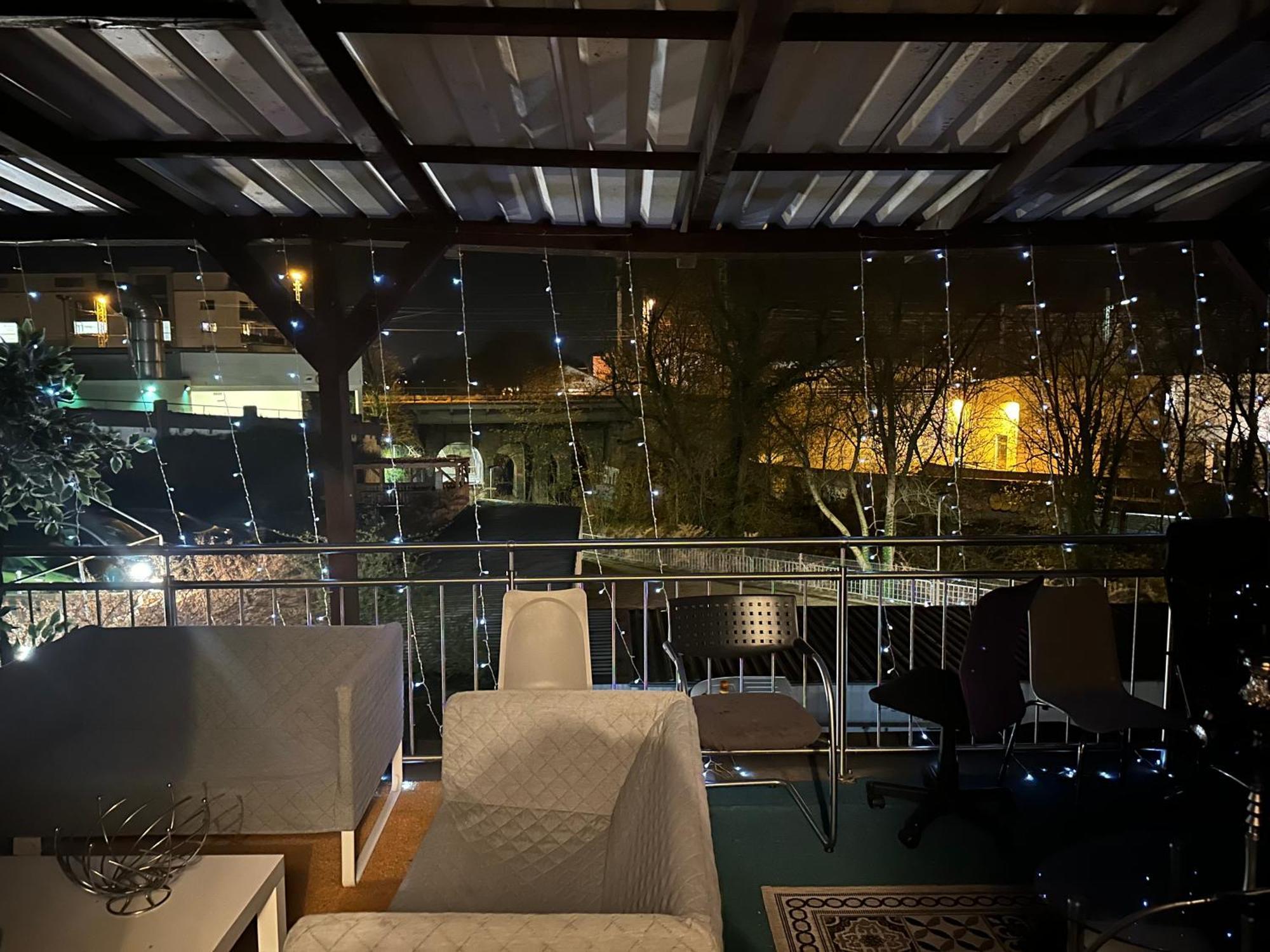Schoenes Zimmer In Bahnhofsnaehe In Einer Wohnung Mit Grosser Terrasse Gießen Eksteriør bilde
